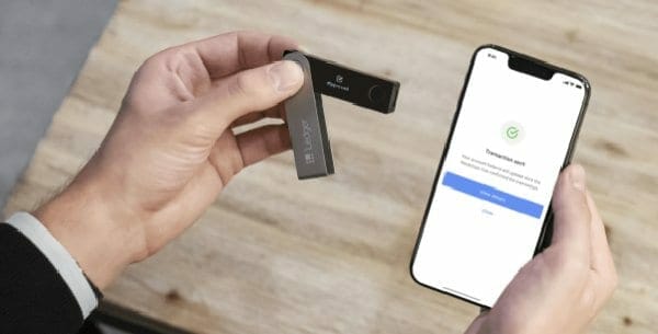 Ledger Connectivity