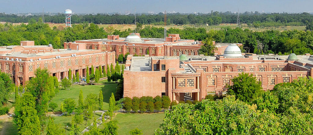 Iim Lucknow: Indian Institute Of Management Top 10 Mba Colleges In India